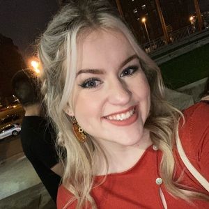 Meet your Posher, Keely